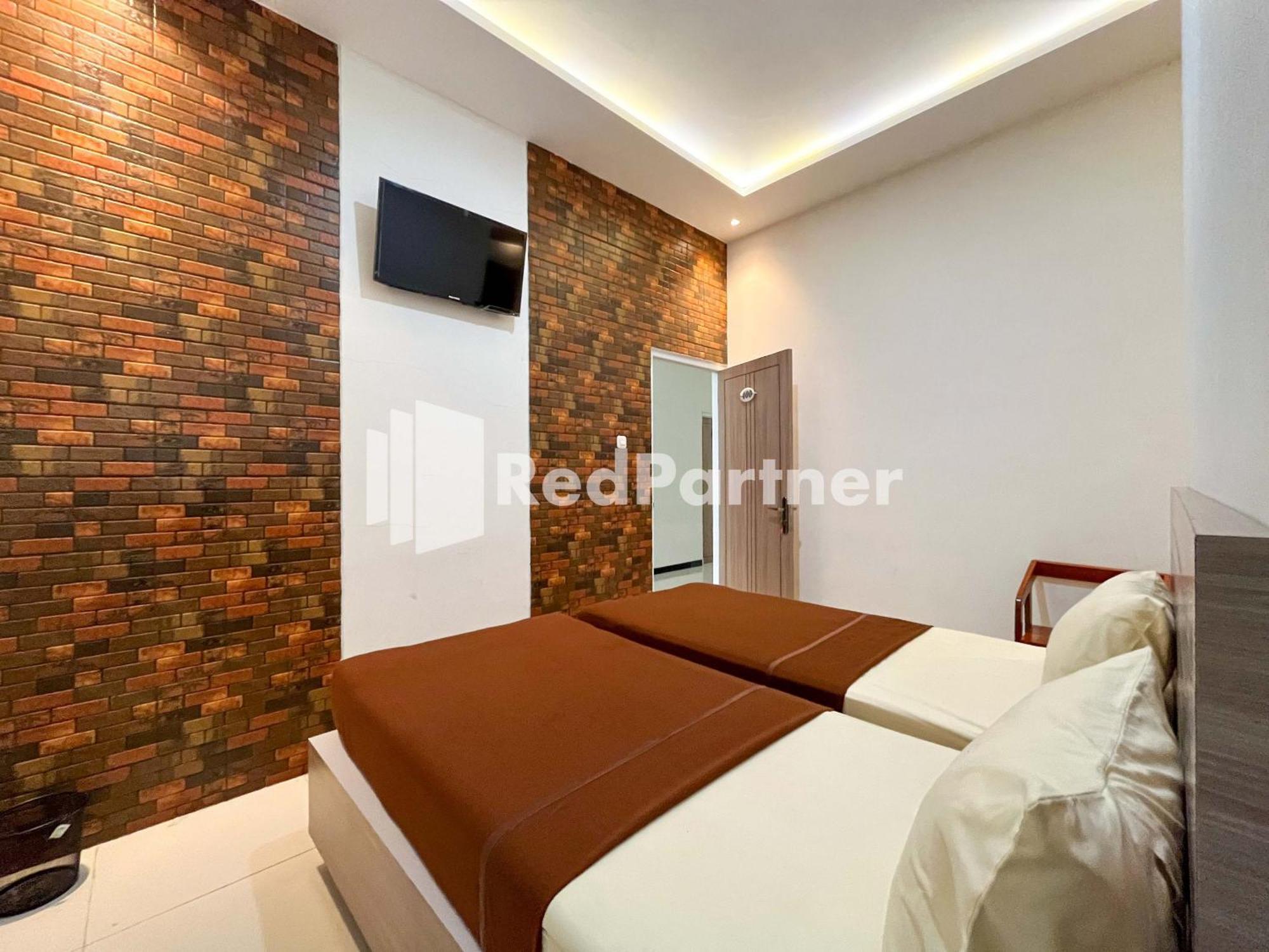 Griya Borobudur Malang Syariah Redpartner Blimbing  外观 照片